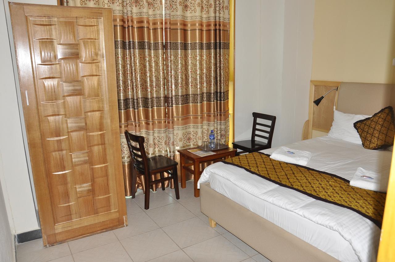 Mekelle Hotel Мекеле Экстерьер фото