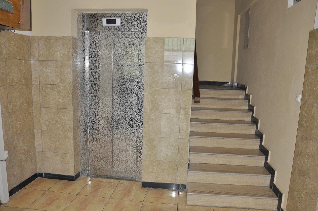 Mekelle Hotel Мекеле Экстерьер фото