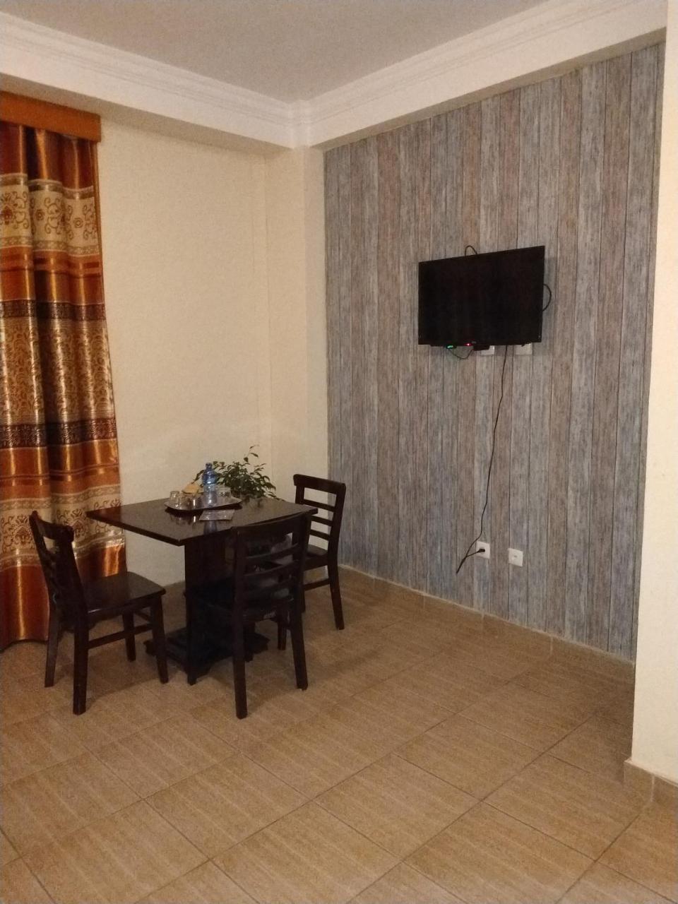 Mekelle Hotel Мекеле Экстерьер фото