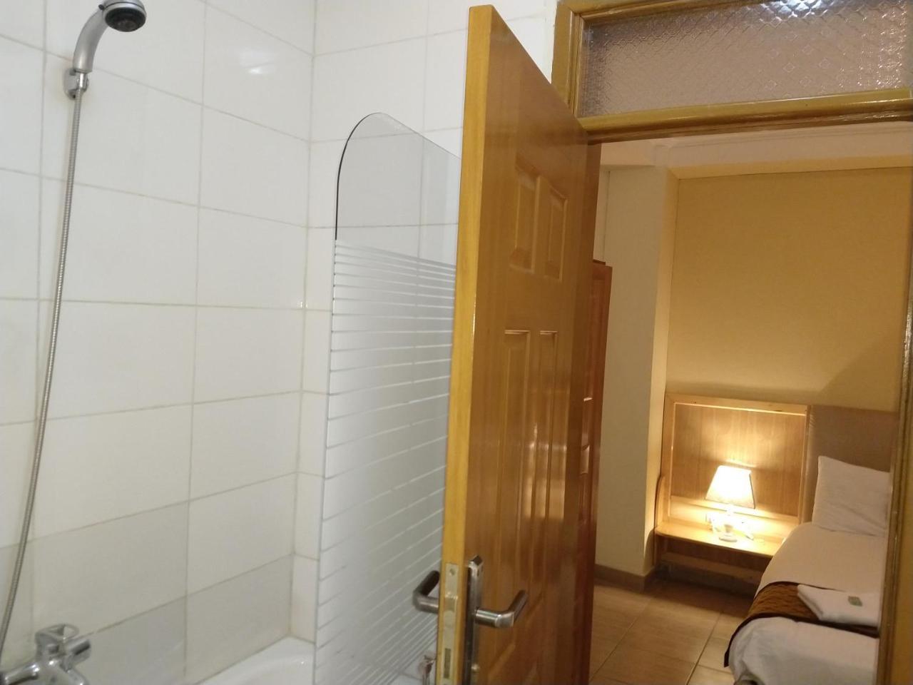 Mekelle Hotel Мекеле Экстерьер фото