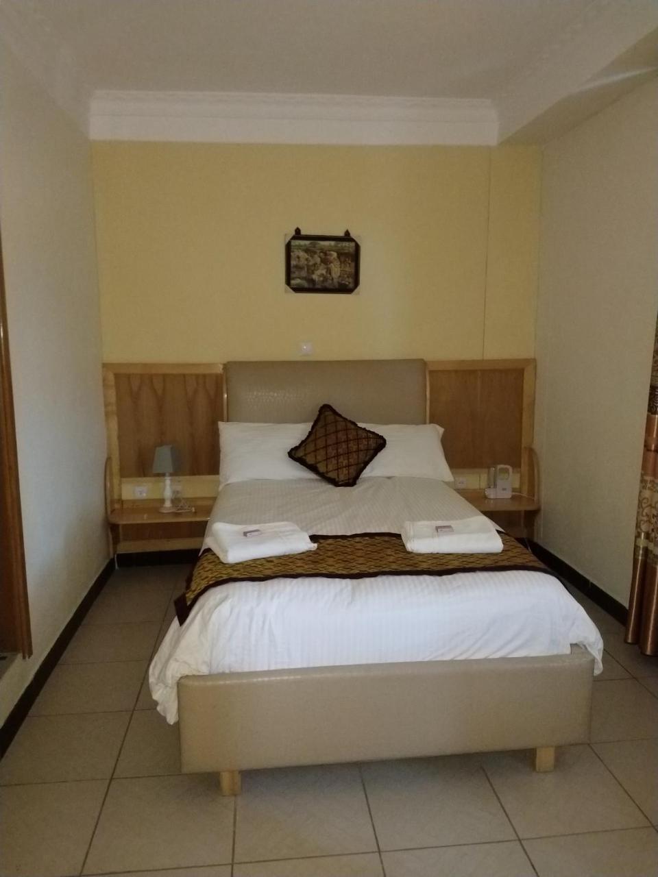 Mekelle Hotel Мекеле Экстерьер фото