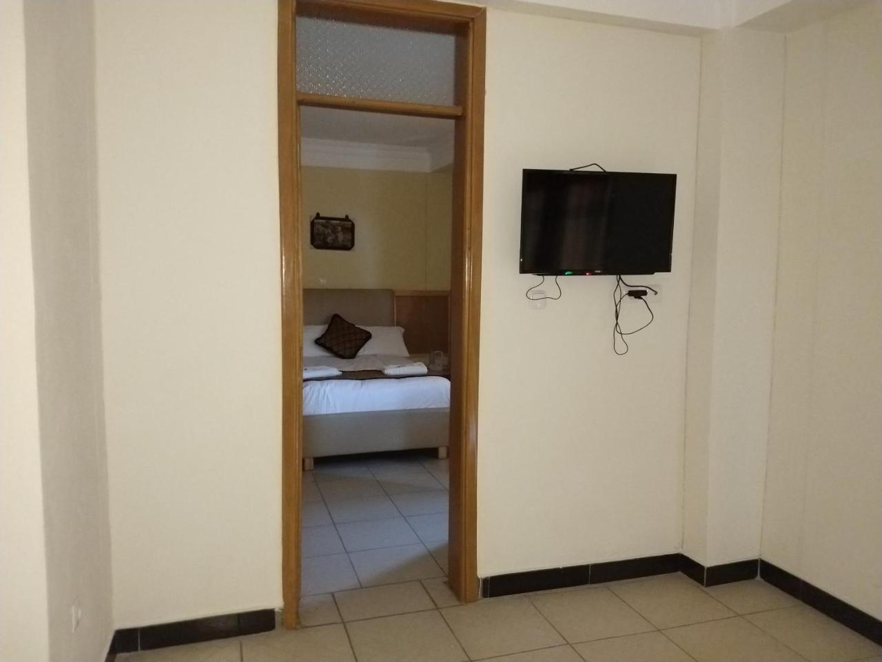 Mekelle Hotel Мекеле Экстерьер фото