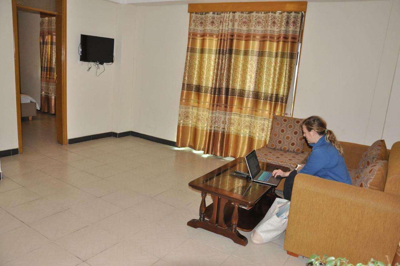 Mekelle Hotel Мекеле Экстерьер фото